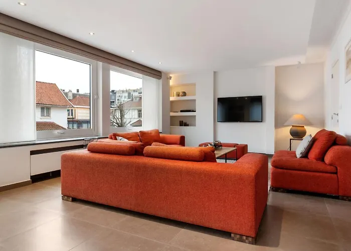 Elegant Holiday Home In De Panne With Sauna